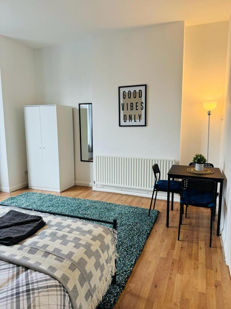 Jubilee Rooms 15 Minutes Central London Exterior photo
